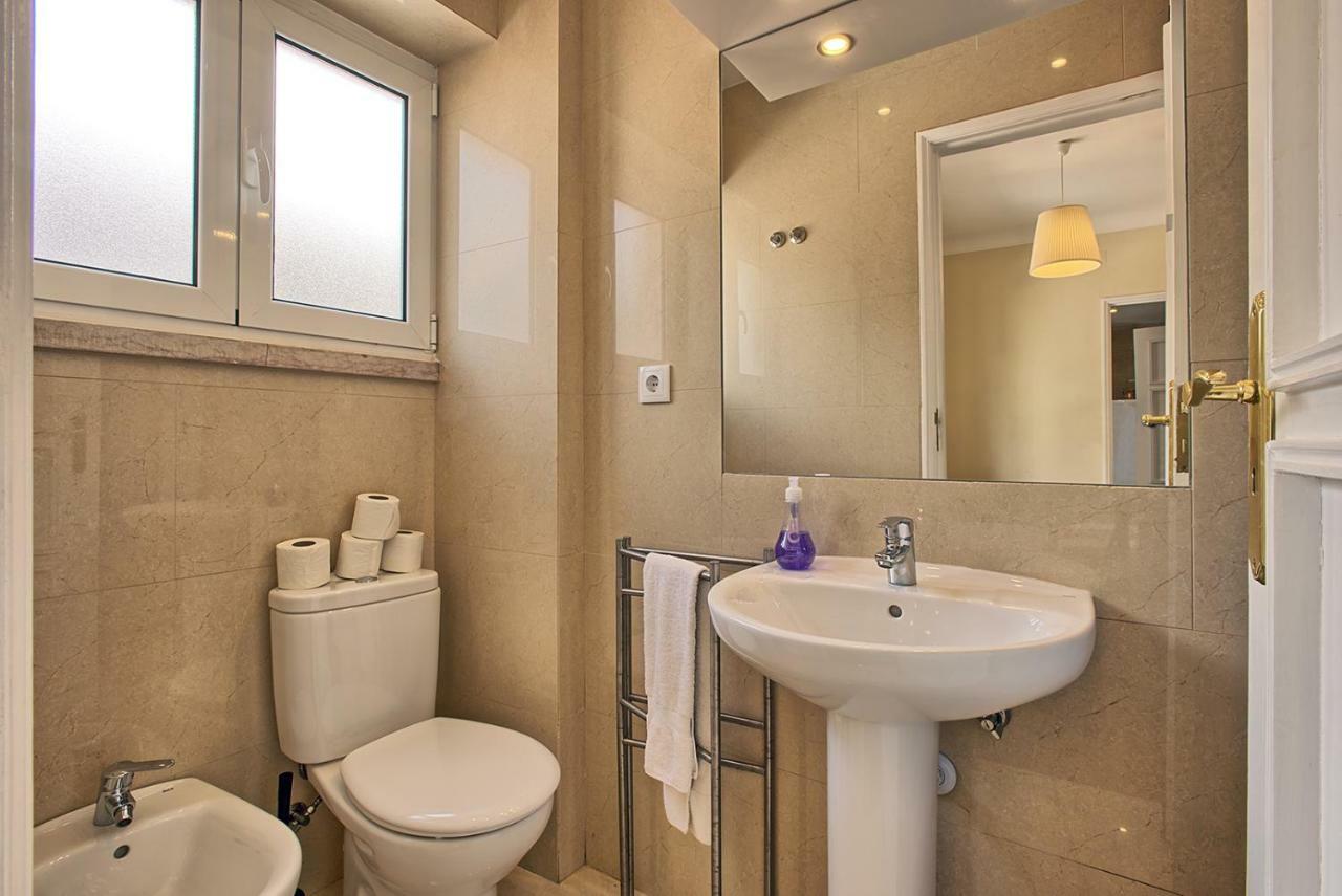 Almirante 3-Four Bedrooms Lisboa Eksteriør billede